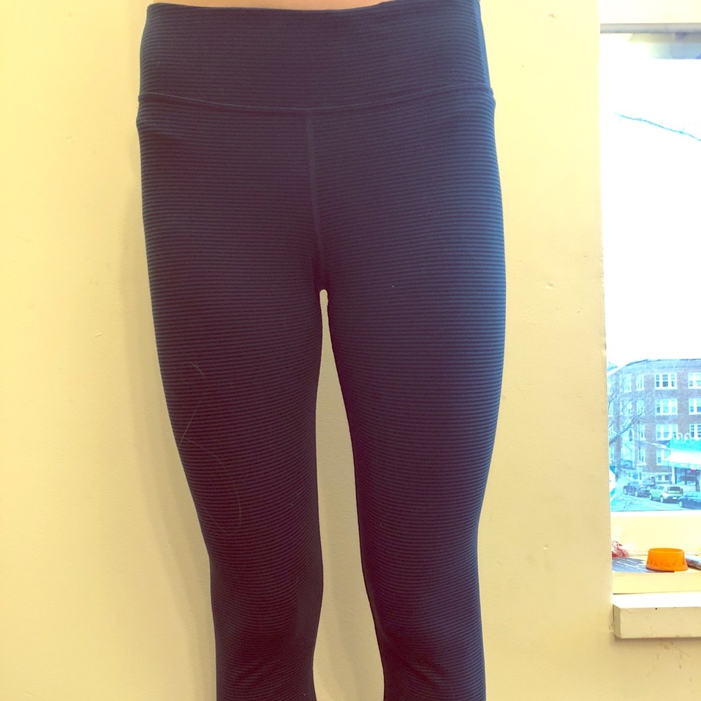 Blue and Black striped American Eagle leggings